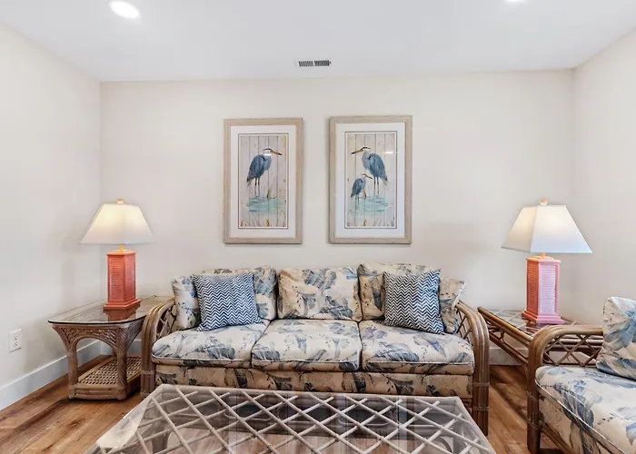 Charming Bayside W Deck 74th Street Ocean Holiday home *