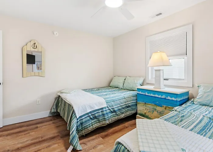 Charming Bayside W Deck 74th Street Ocean Ocean City